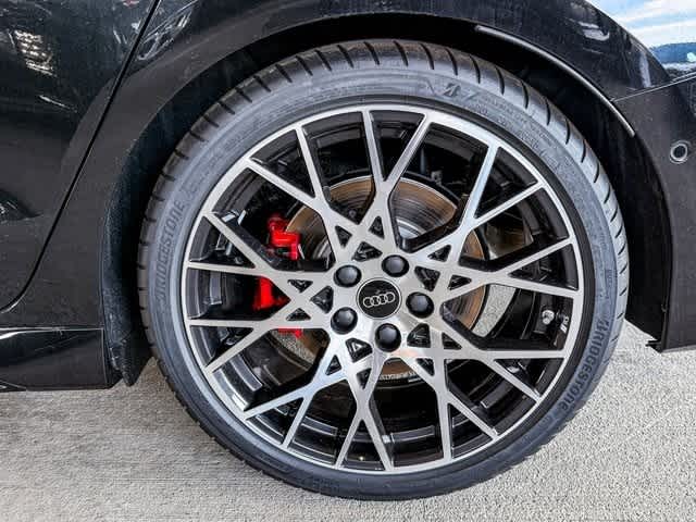 Thumbnail: 2025 Audi RS 3 - 8