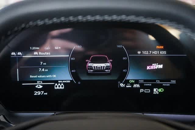 Thumbnail: 2025 Audi SQ6 e-tron - 34