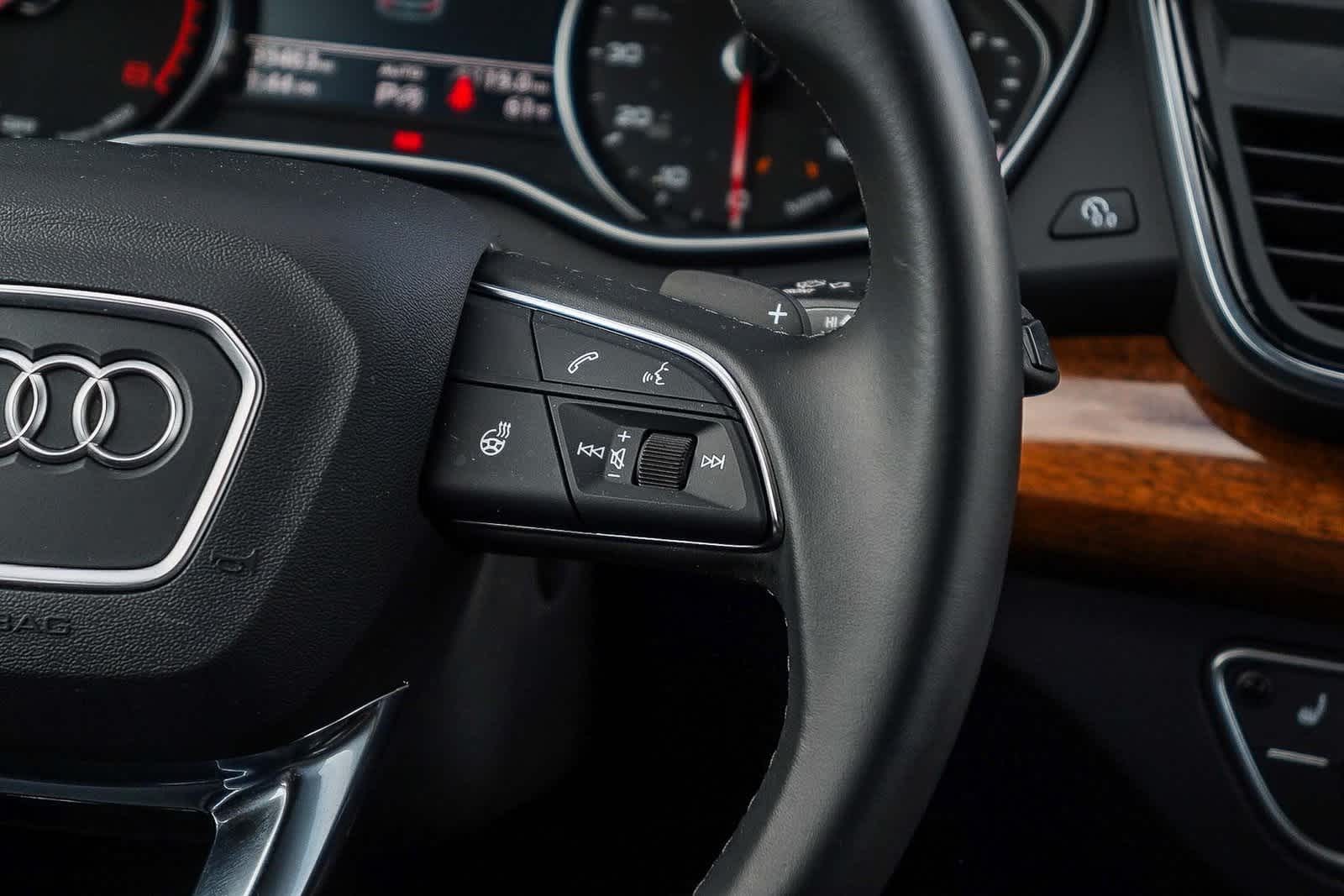 Thumbnail: 2023 Audi Q5 - 17