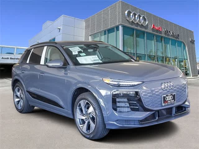 2025 Audi Q6 E-tron Premium Plus photo 3