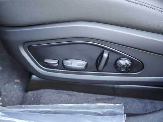 Thumbnail: 2026 Audi e-tron GT - 22