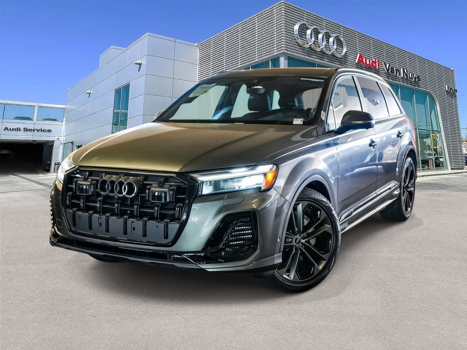 Thumbnail: 2026 Audi Q7 - 1