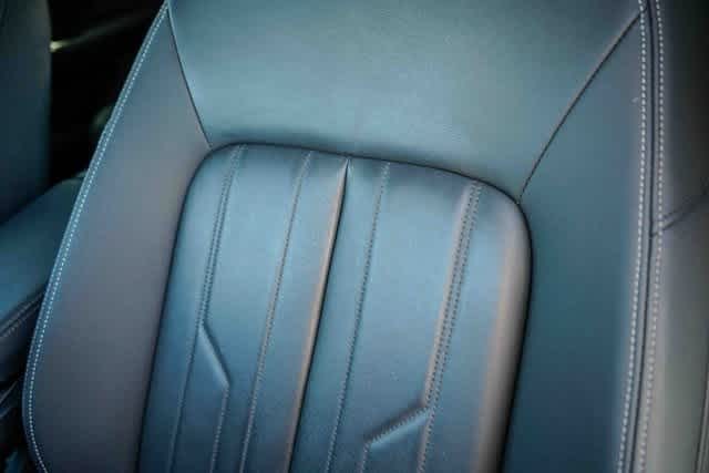 Thumbnail: 2022 Audi e-tron - 26