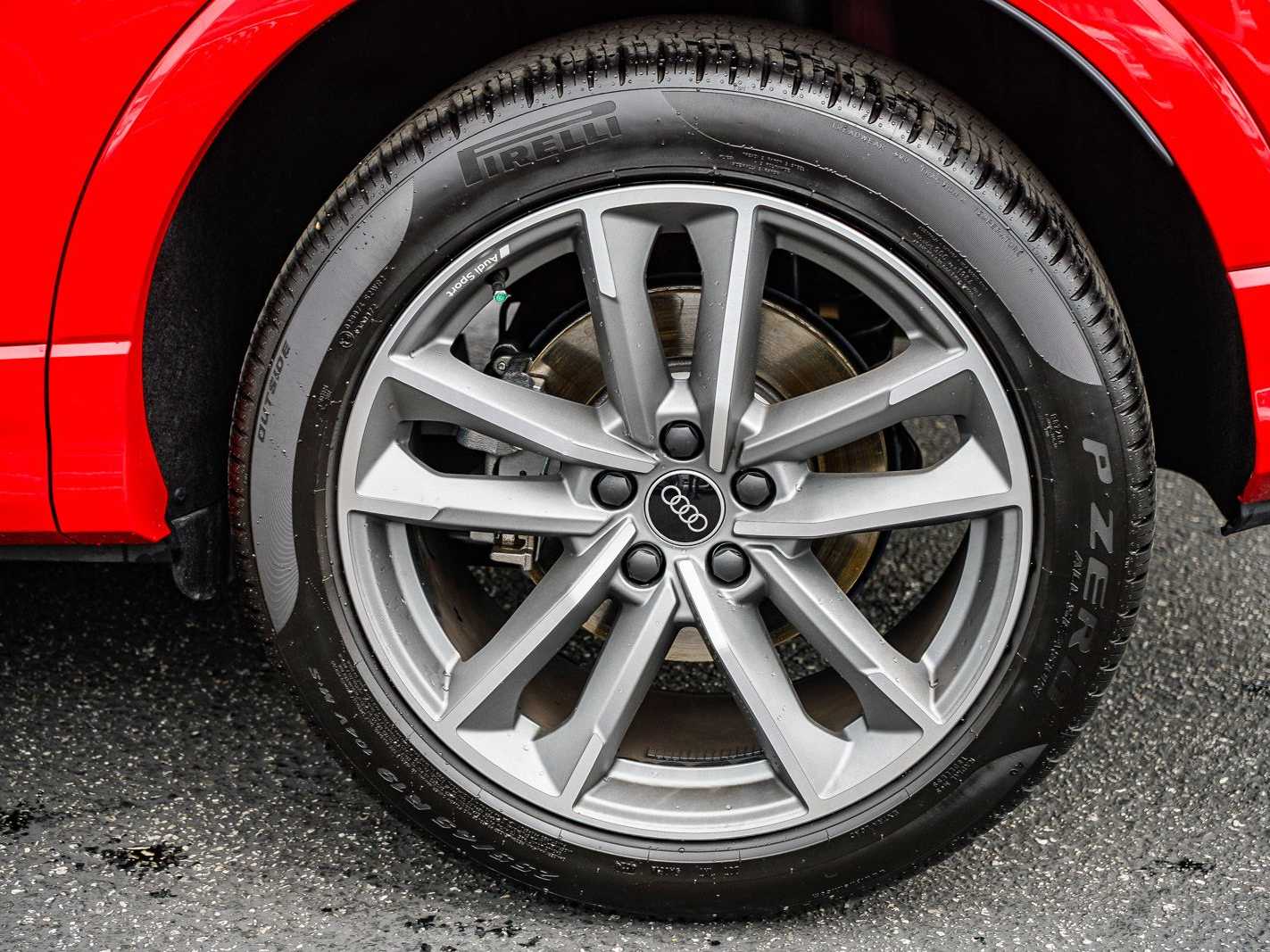 Thumbnail: 2025 Audi Q3 - 10