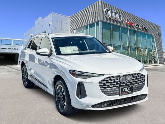 Thumbnail: 2025 Audi Q5 - 3