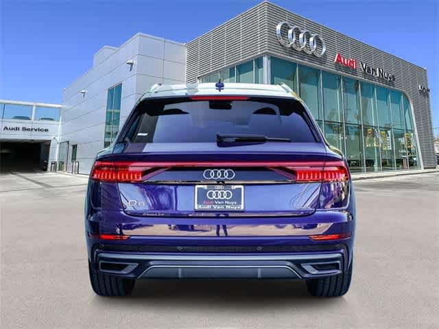 Thumbnail: 2022 Audi Q8 - 3