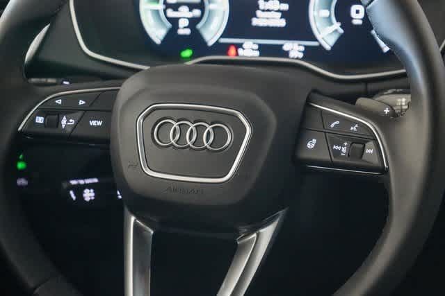Thumbnail: 2025 Audi Q5 - 22