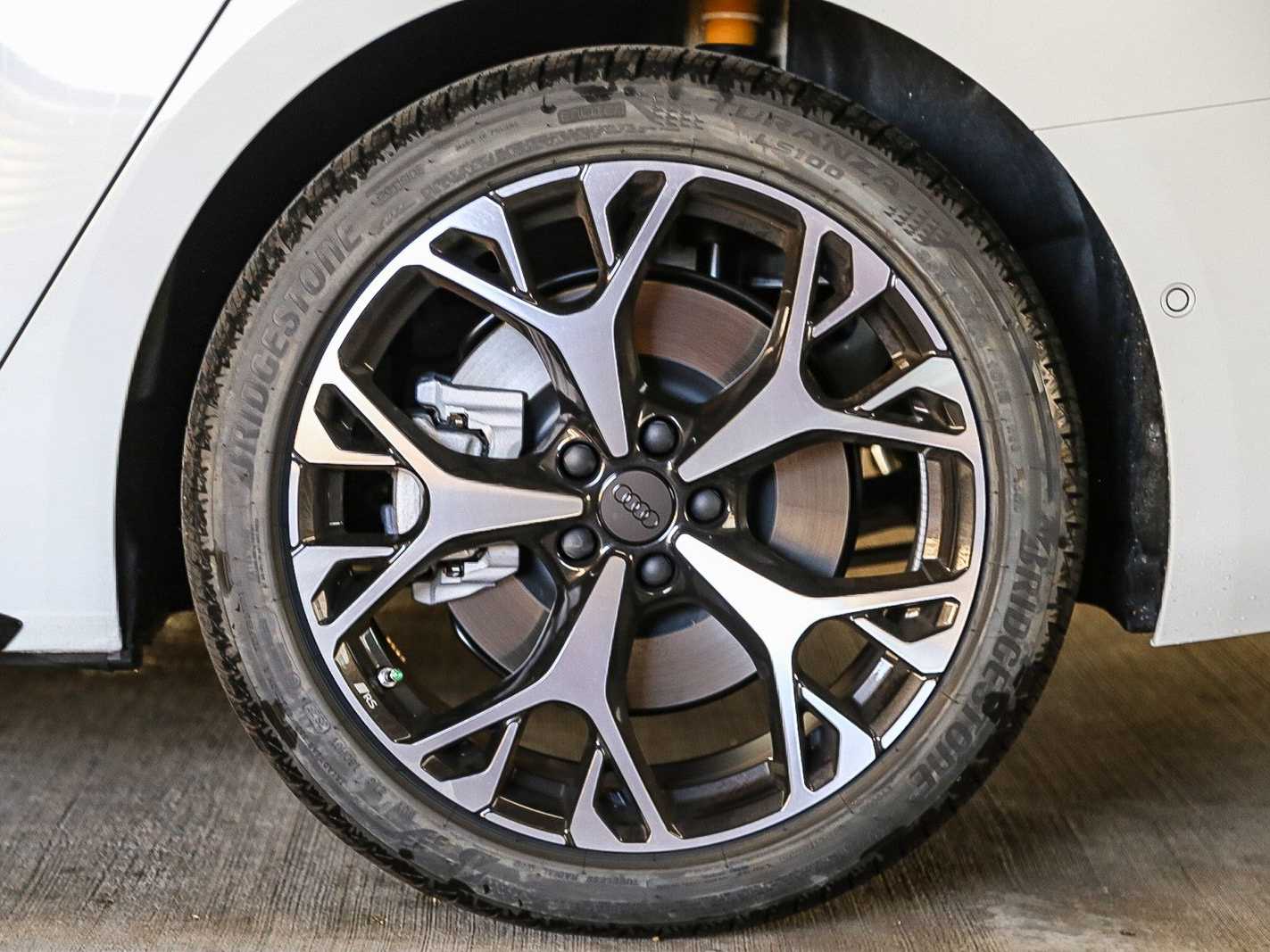 Thumbnail: 2026 Audi A6 - 11