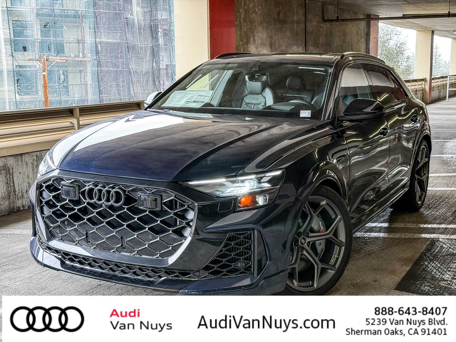 Thumbnail: 2026 Audi RS Q8 - 1