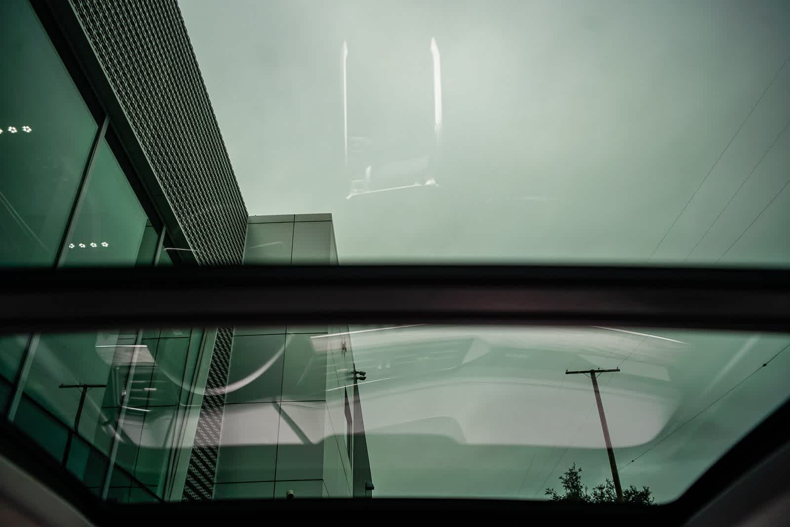 Thumbnail: 2023 Audi e-tron - 11