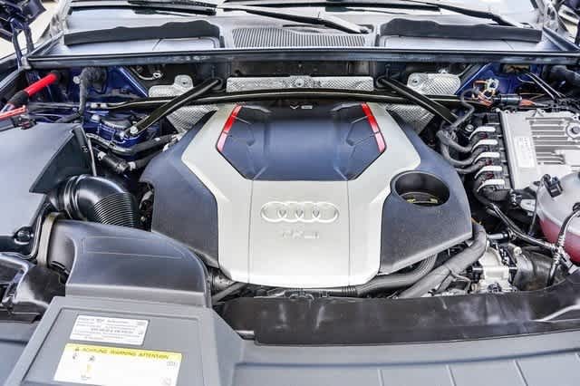 Thumbnail: 2020 Audi SQ5 - 30