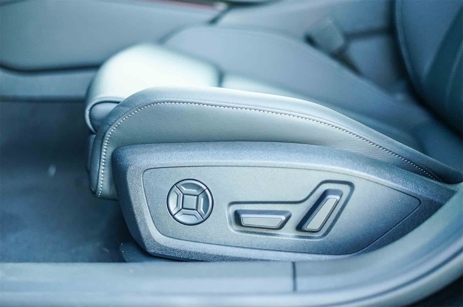 Thumbnail: 2026 Audi A6 - 24