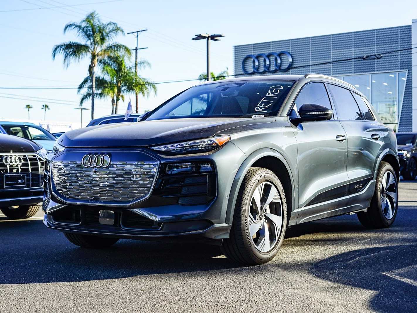 2025 Audi Q6 e-tron Premium Plus -
                  Sherman Oaks, CA