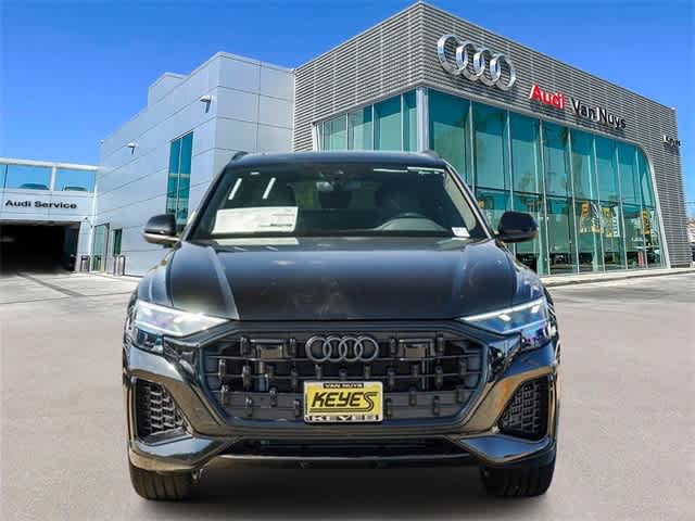 2024 Audi Q8 Premium 2