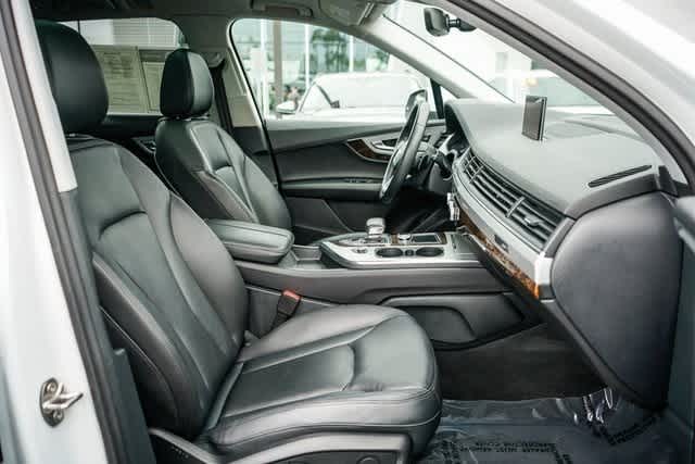 Thumbnail: 2019 Audi Q7 - 16