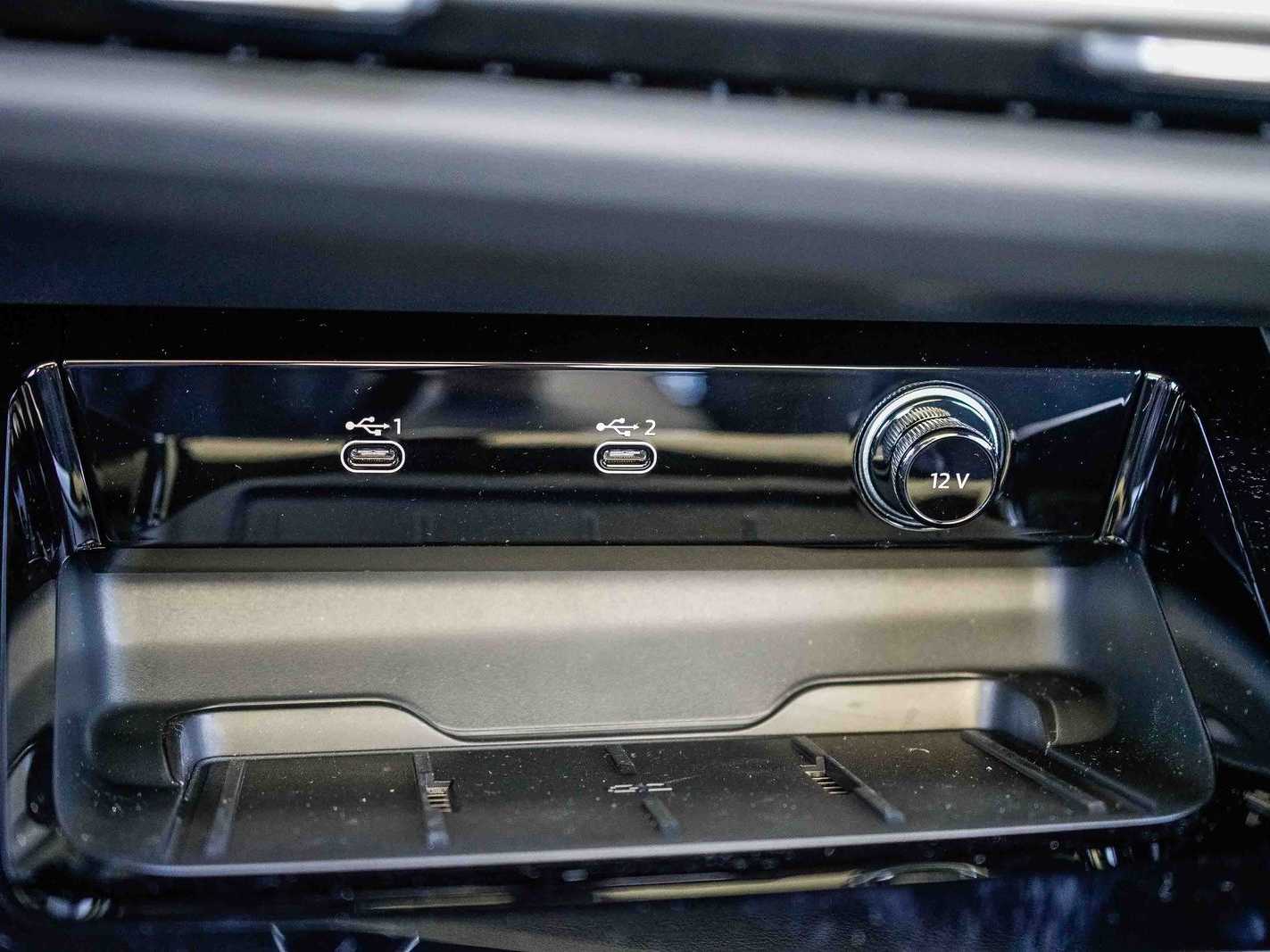 Thumbnail: 2026 Audi A6 - 22