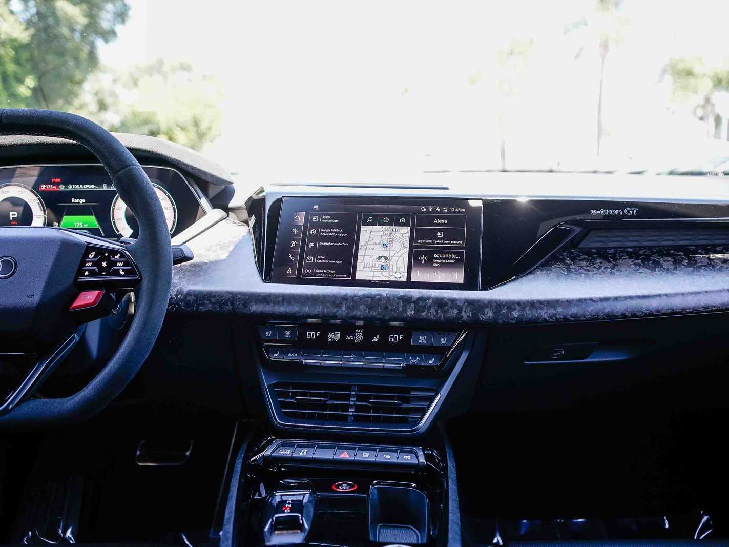 Thumbnail: 2025 Audi RS e-tron GT - 13