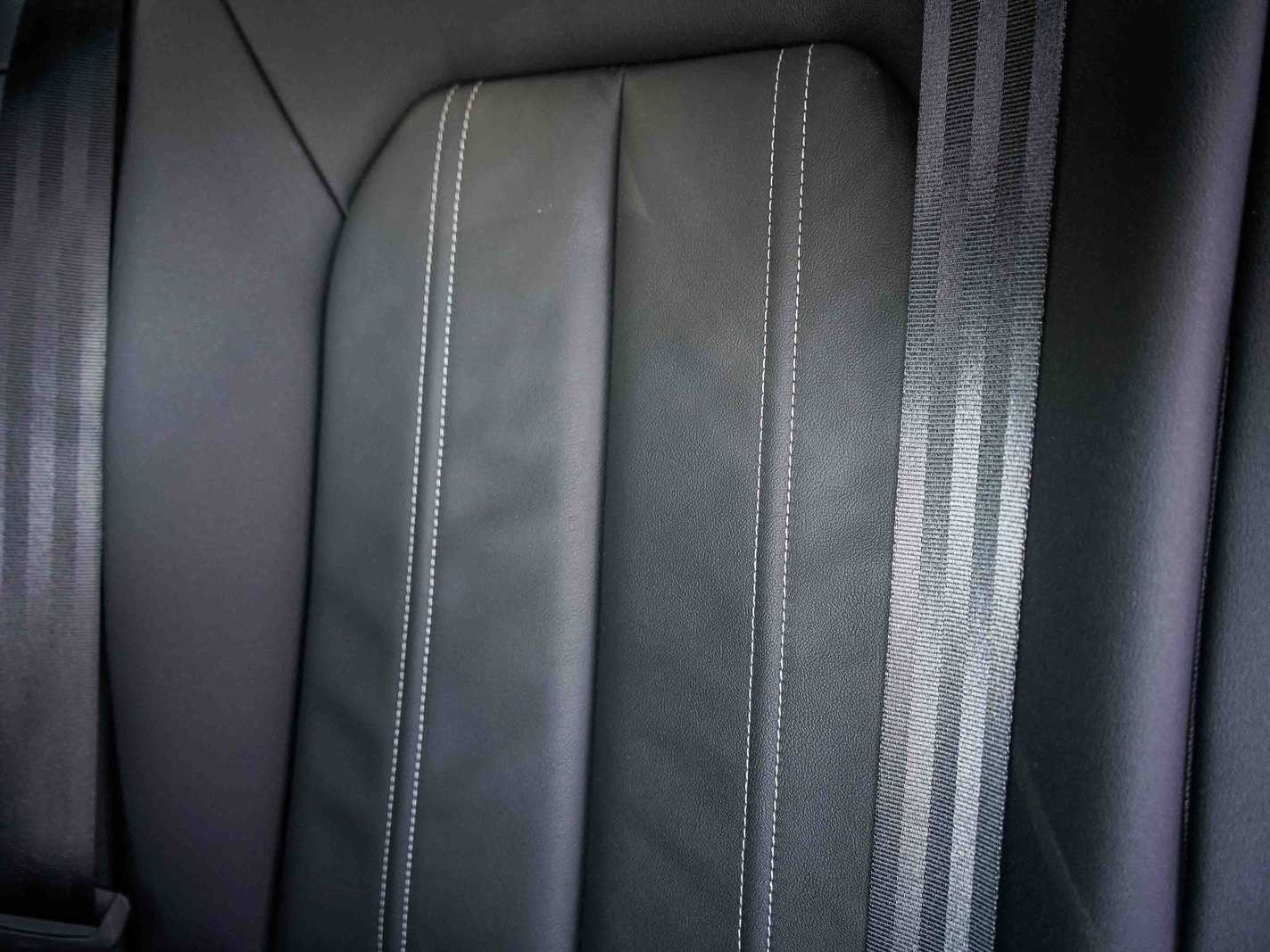 Thumbnail: 2023 Audi Q4 e-tron - 11