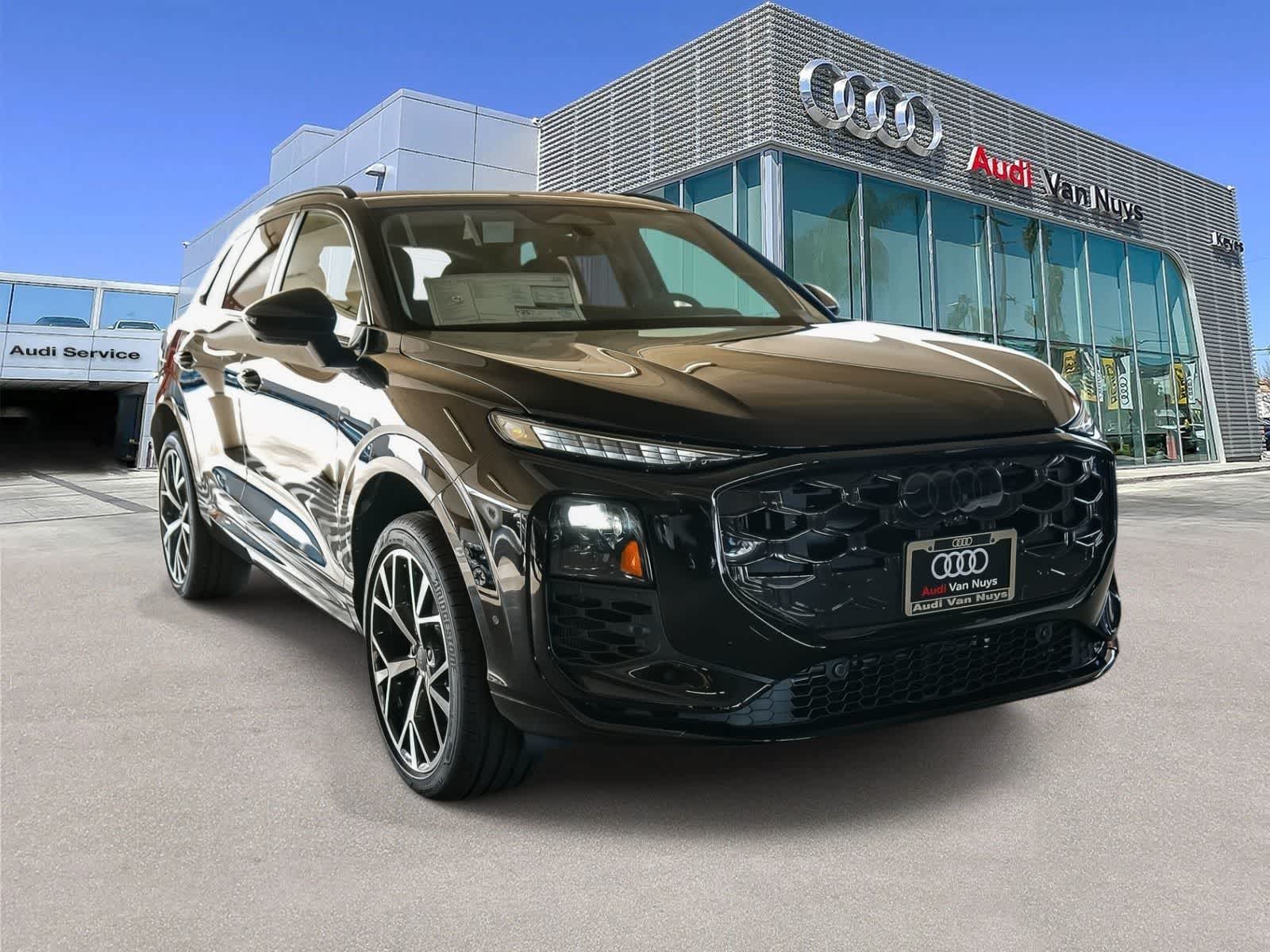 Thumbnail: 2026 Audi Q3 - 3