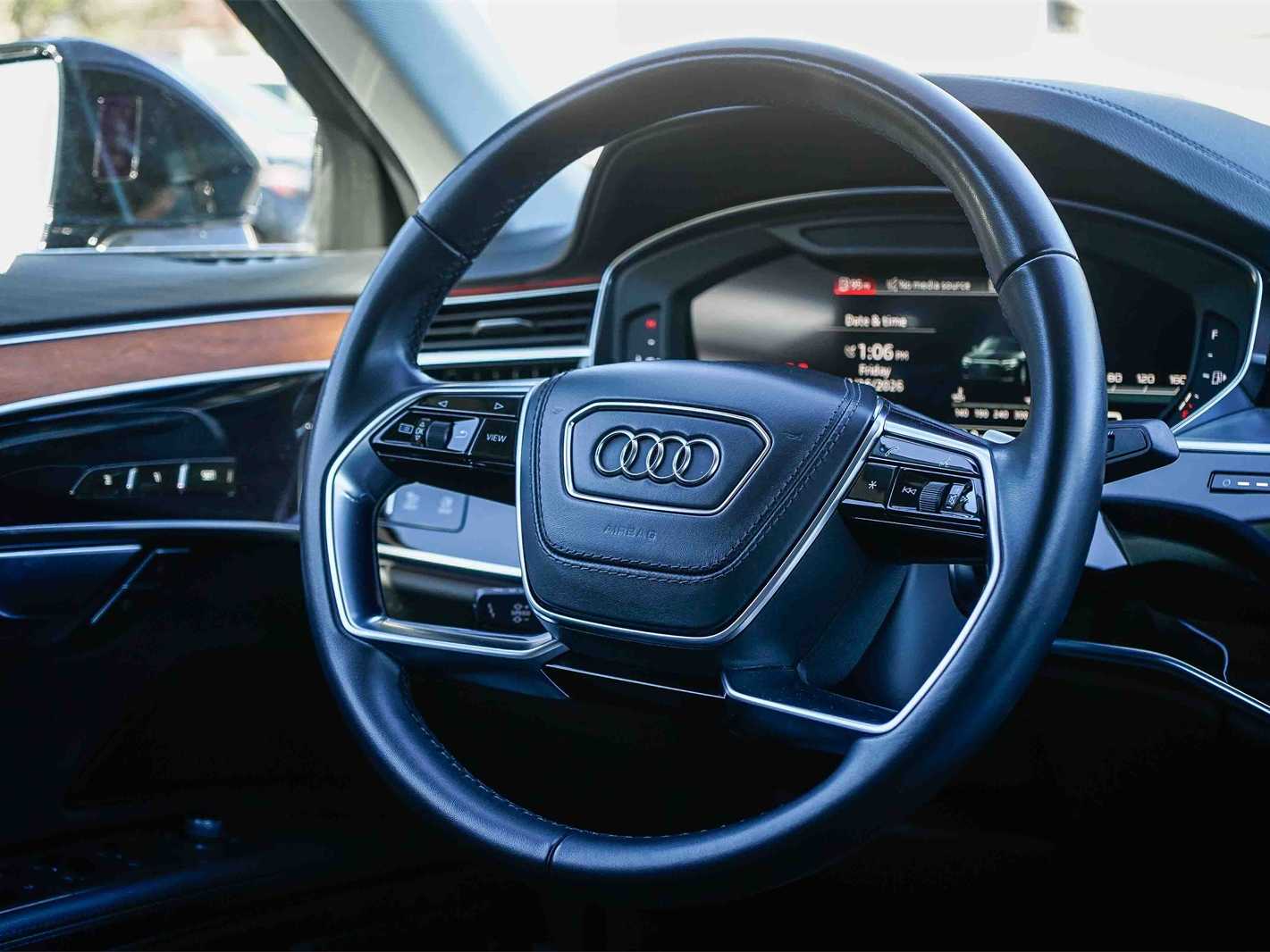 Thumbnail: 2022 Audi A8 - 15