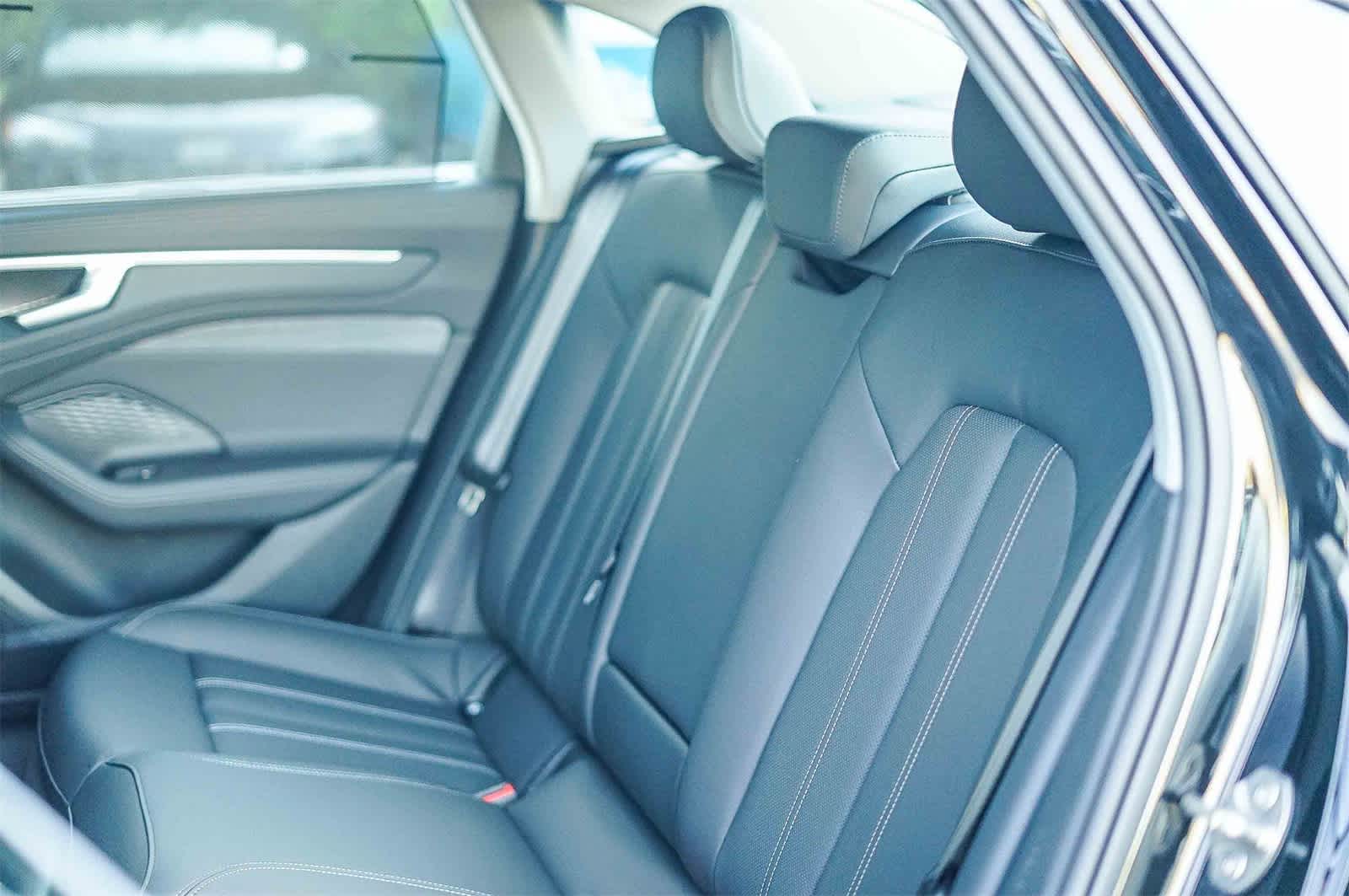 Thumbnail: 2026 Audi A6 - 22