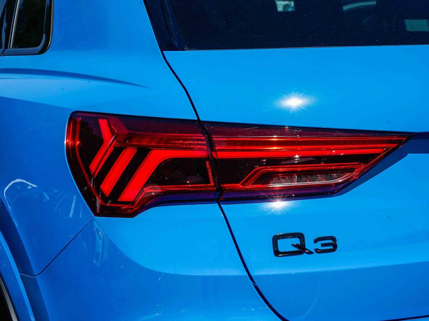Thumbnail: 2022 Audi Q3 - 9