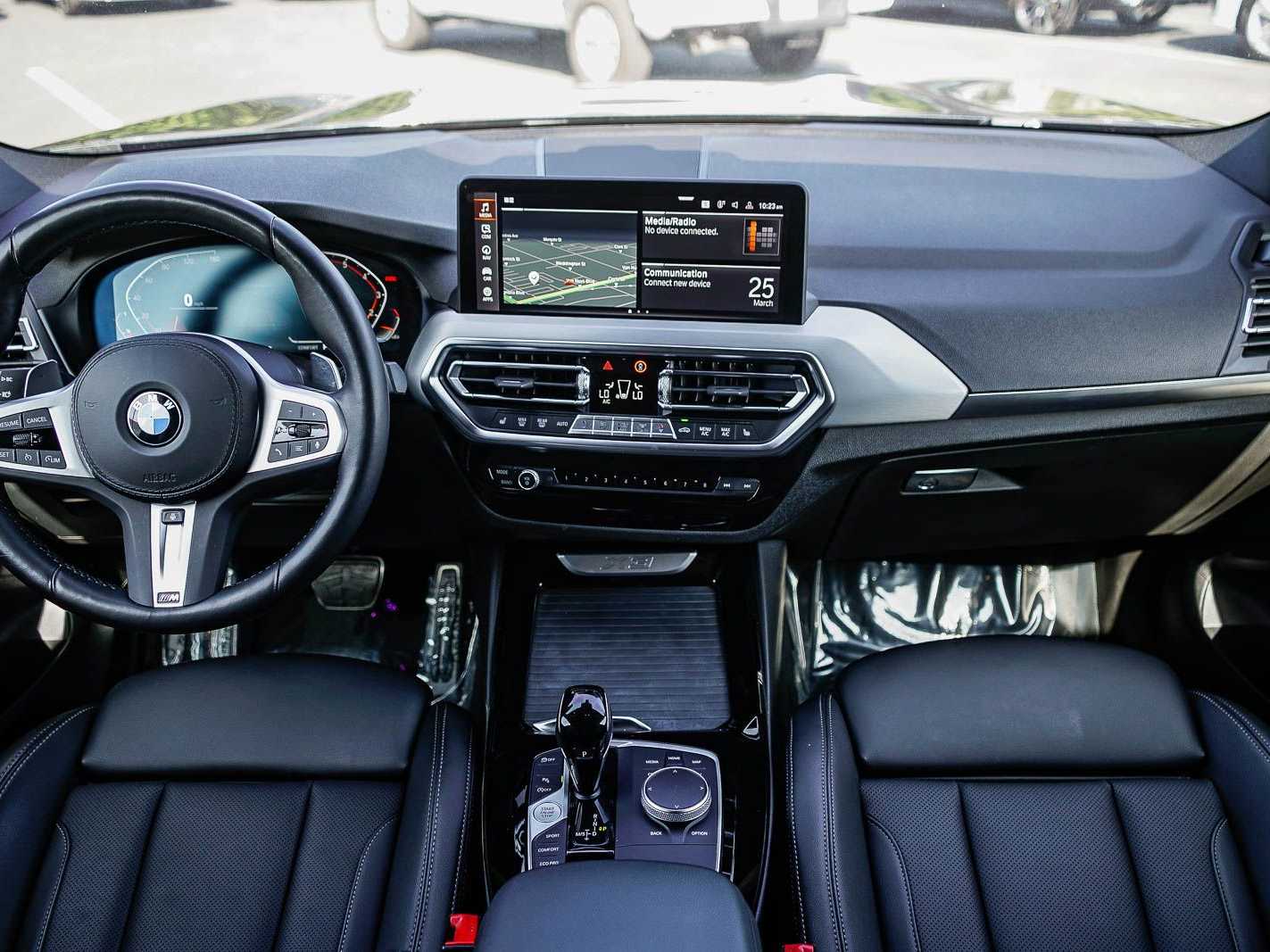 Thumbnail: 2022 BMW X3 - 12