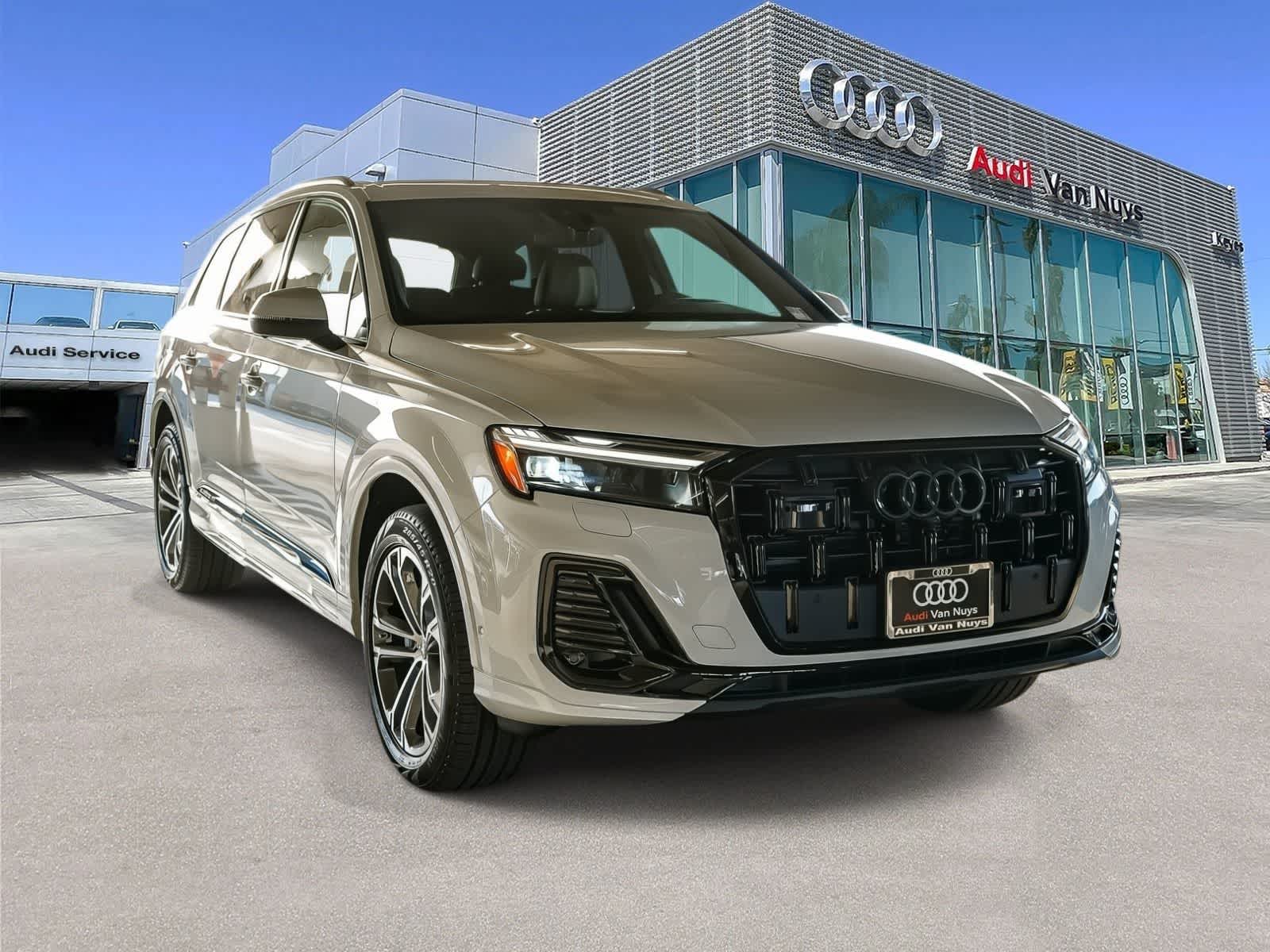 Thumbnail: 2026 Audi Q7 - 3