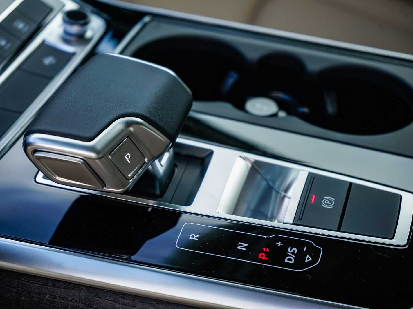 Thumbnail: 2026 Audi Q7 - 22