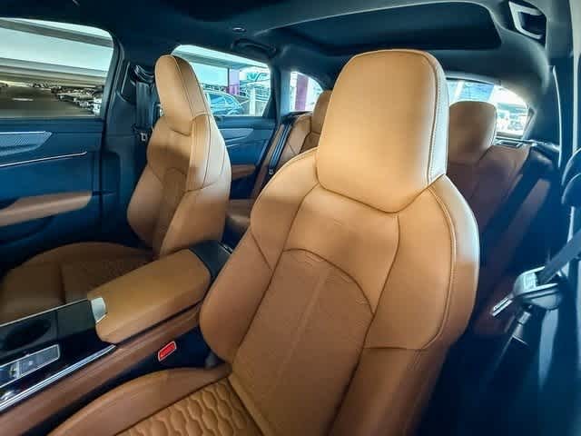 Thumbnail: 2025 Audi RS 6 - 26