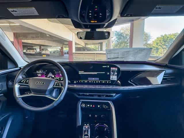 Thumbnail: 2025 Audi Q5 - 12