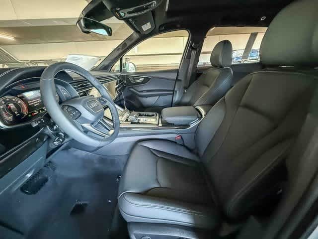 Thumbnail: 2025 Audi Q7 - 19