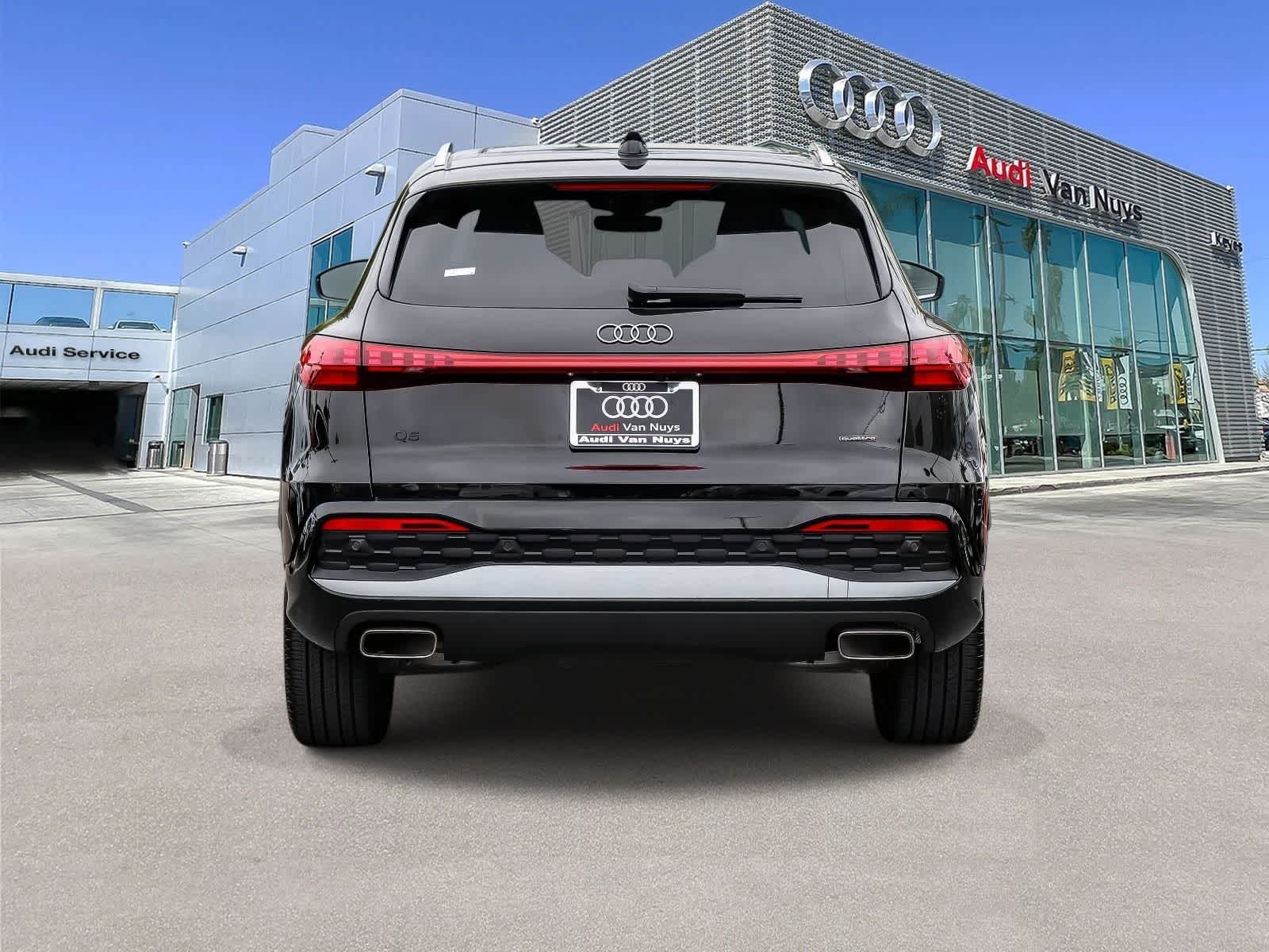 Thumbnail: 2025 Audi Q5 - 3