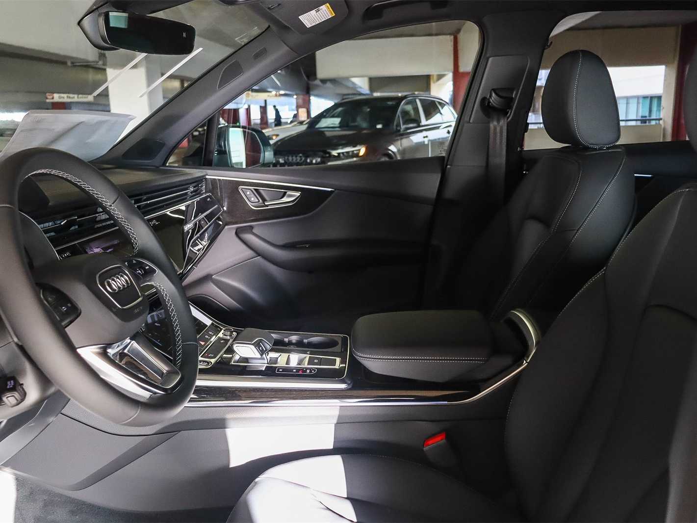 Thumbnail: 2026 Audi Q7 - 19