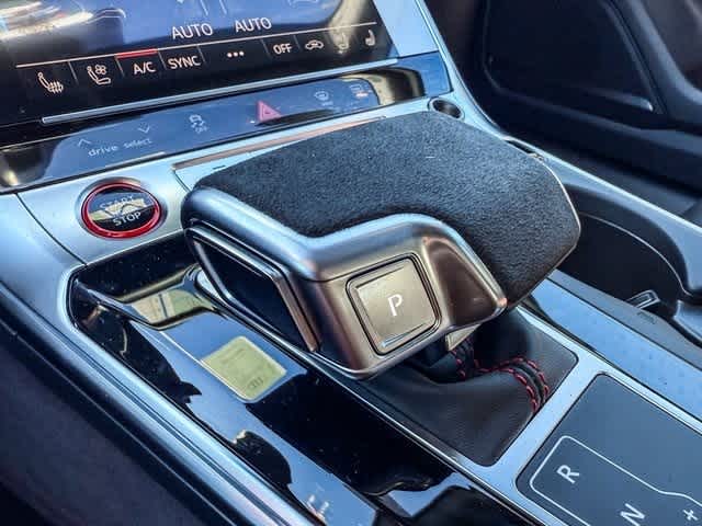 Thumbnail: 2026 Audi RS 6 - 24