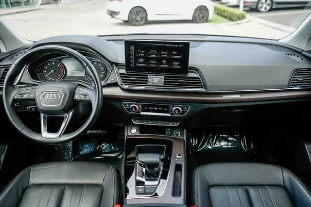 Thumbnail: 2023 Audi Q5 - 11