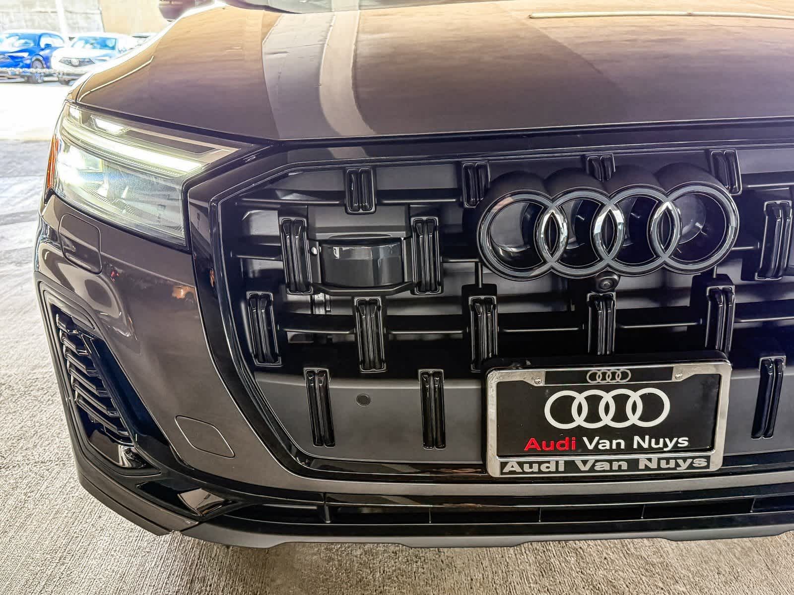 Thumbnail: 2026 Audi Q7 - 11