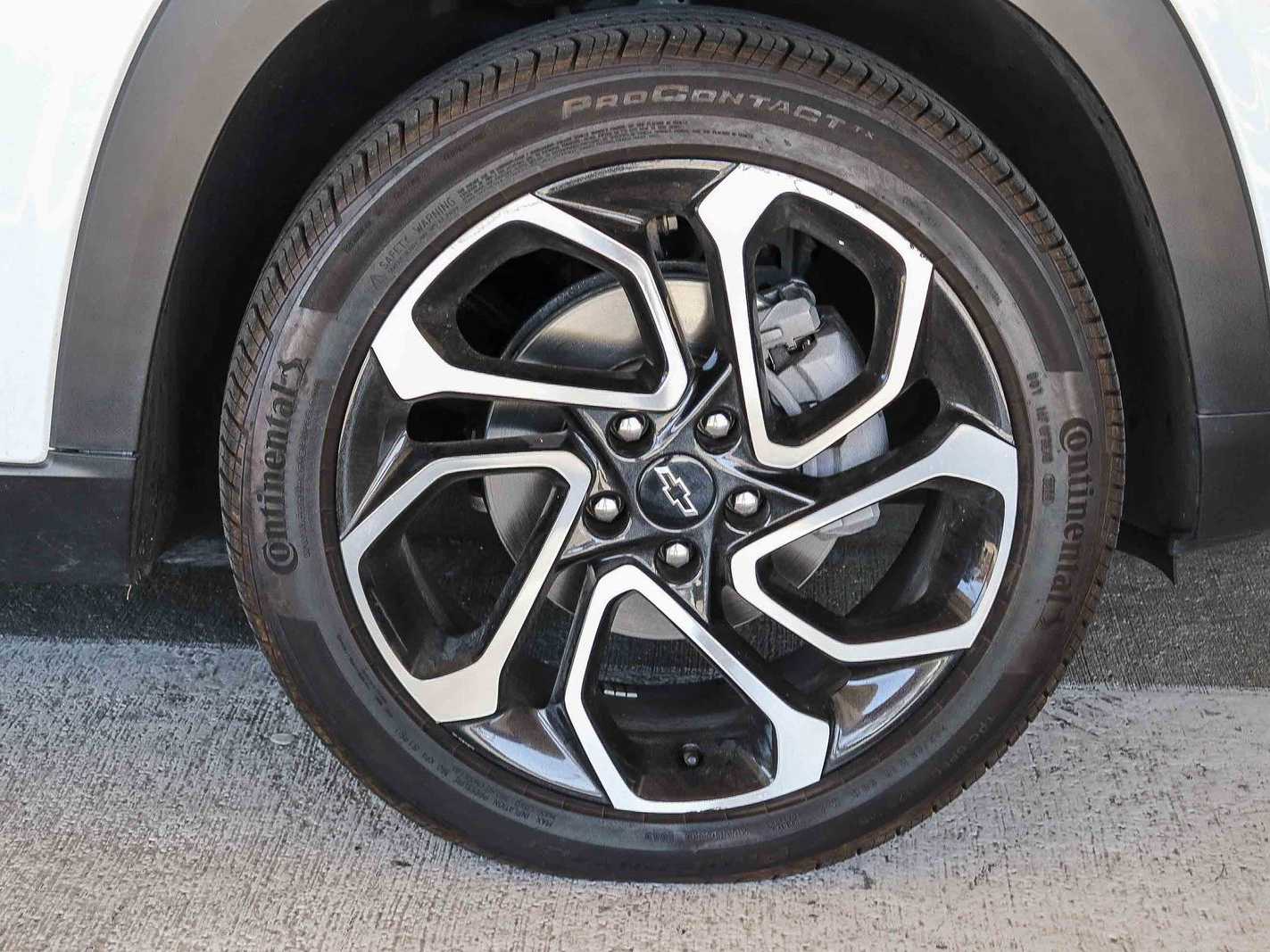 Thumbnail: 2024 Chevrolet Trax - 9