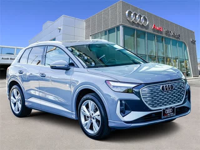 Thumbnail: 2023 Audi Q4 e-tron - 5