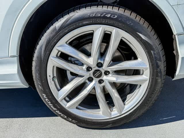 Thumbnail: 2025 Audi Q7 - 8