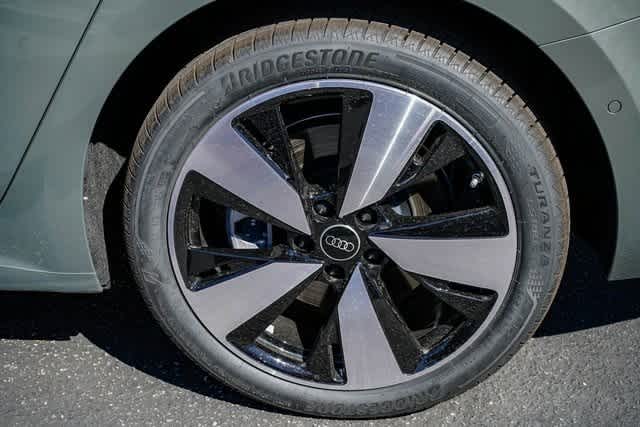 Thumbnail: 2025 Audi A5 - 10