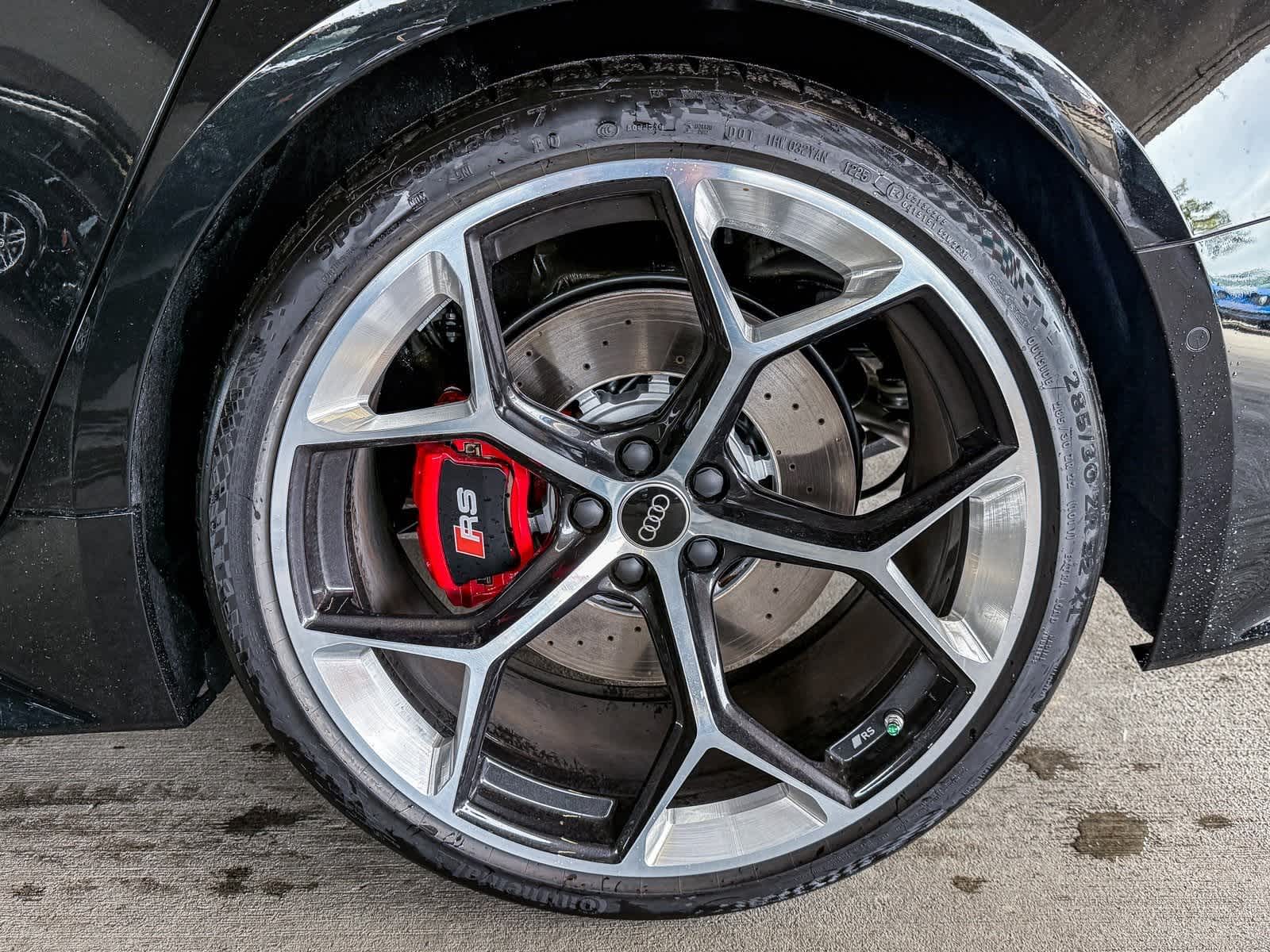 Thumbnail: 2025 Audi RS 7 - 8