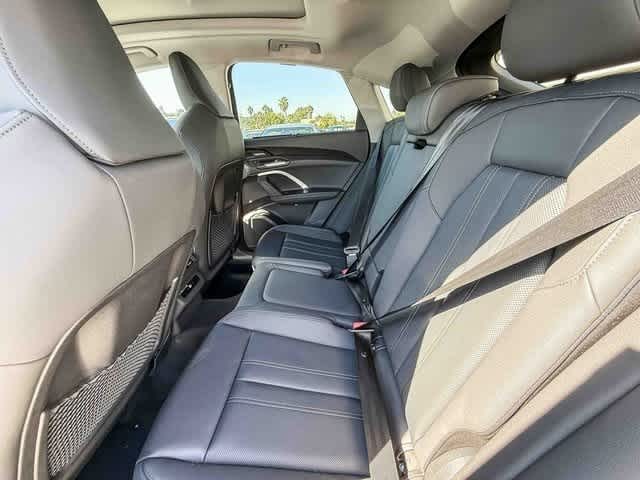 Thumbnail: 2025 Audi Q5 - 18