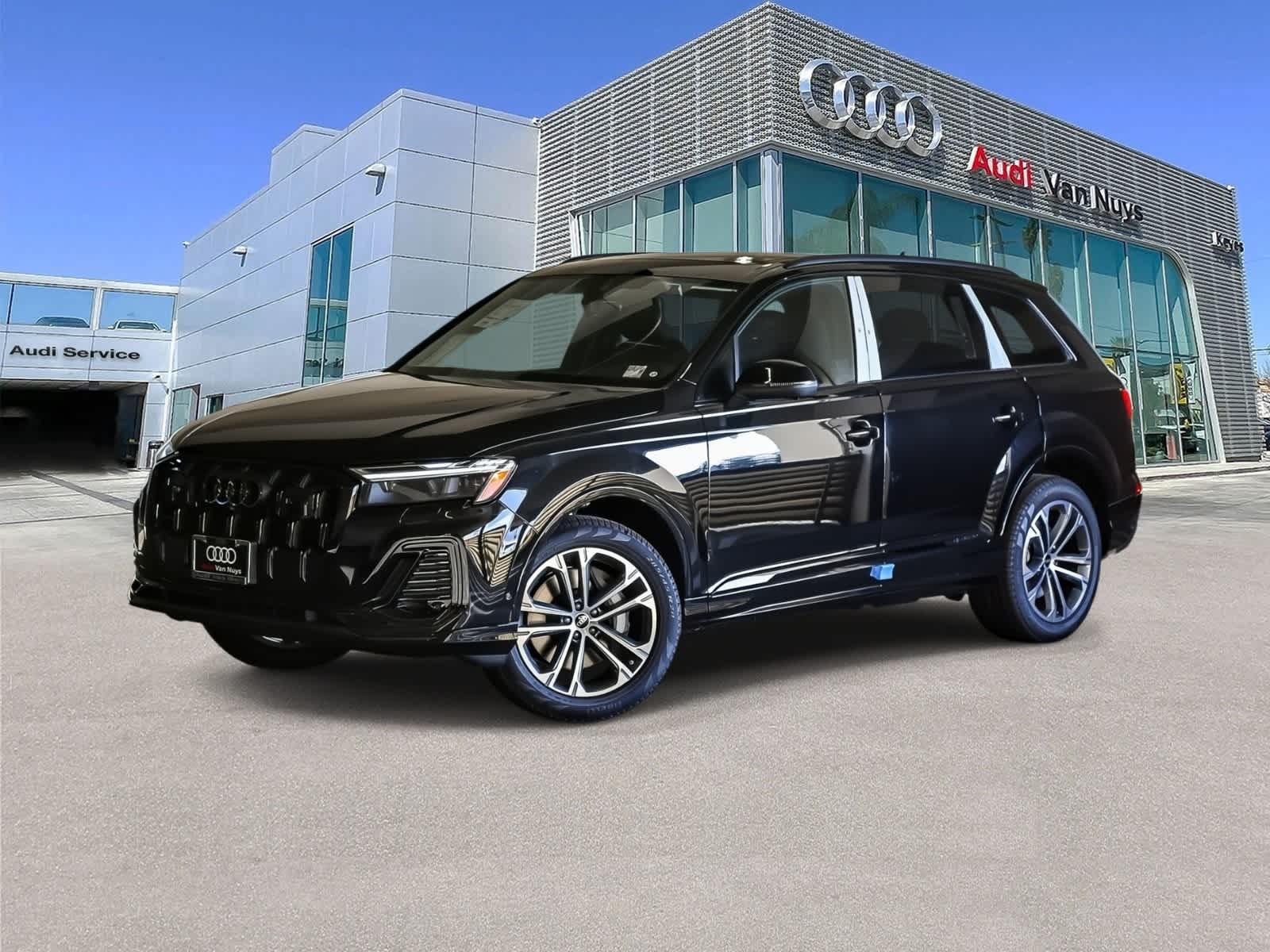 Thumbnail: 2026 Audi Q7 - 1