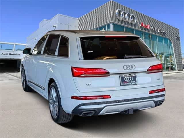 Thumbnail: 2025 Audi Q7 - 6