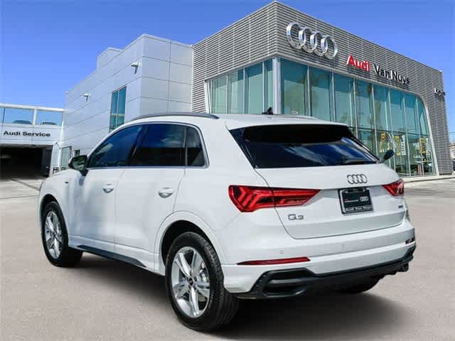 Thumbnail: 2024 Audi Q3 - 2