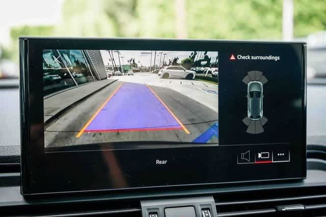 Thumbnail: 2023 Audi Q5 - 23