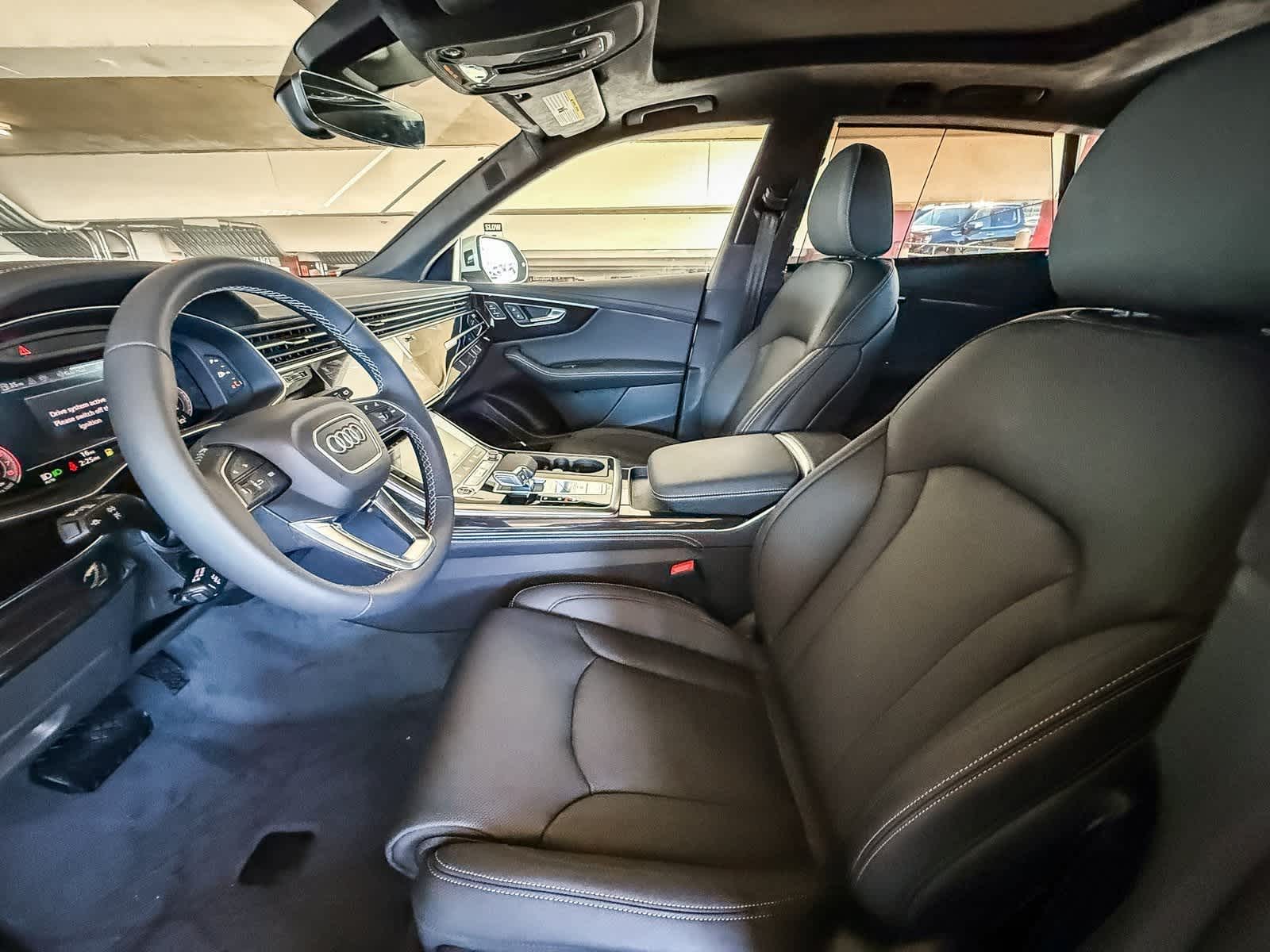 Thumbnail: 2026 Audi Q8 - 19