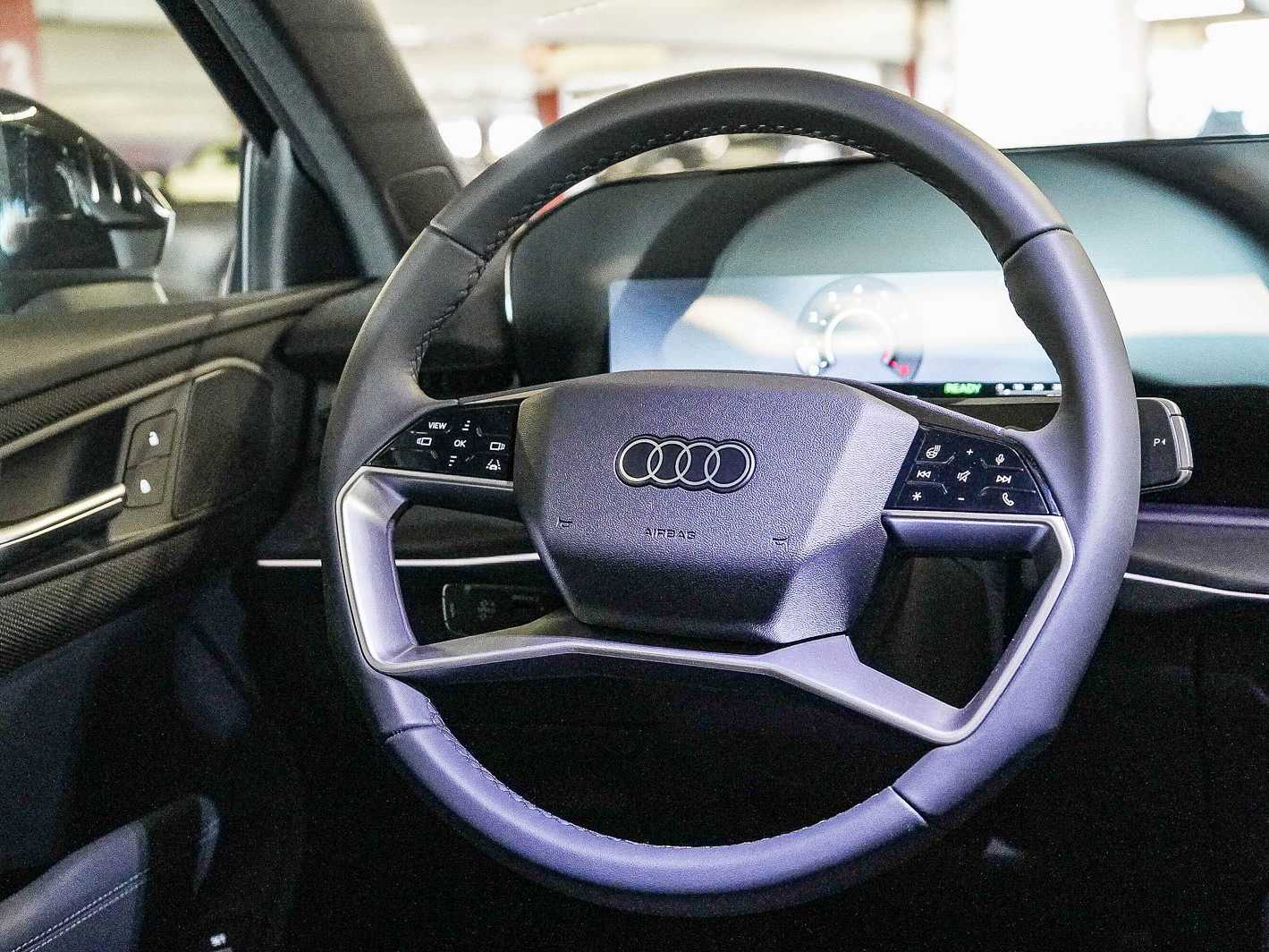 Thumbnail: 2026 Audi Q3 - 15