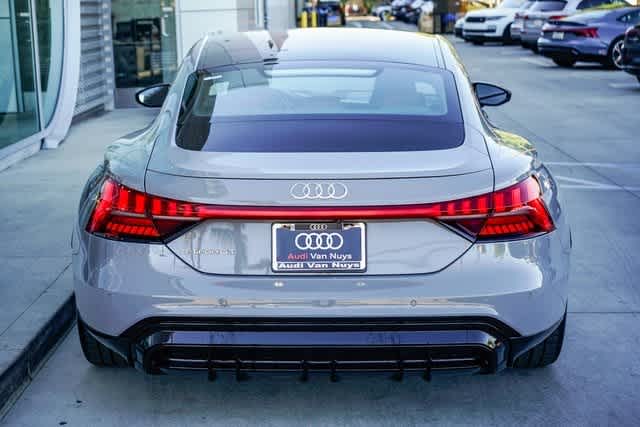 Thumbnail: 2024 Audi e-tron GT - 3